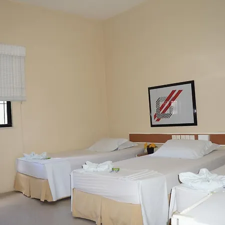 Malibu Hotel 2*