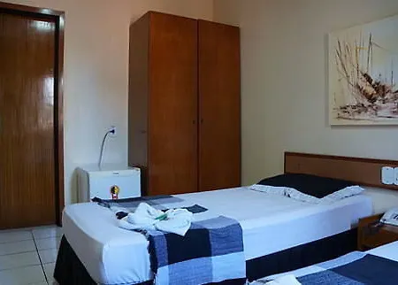 Hotel Malibu 2*